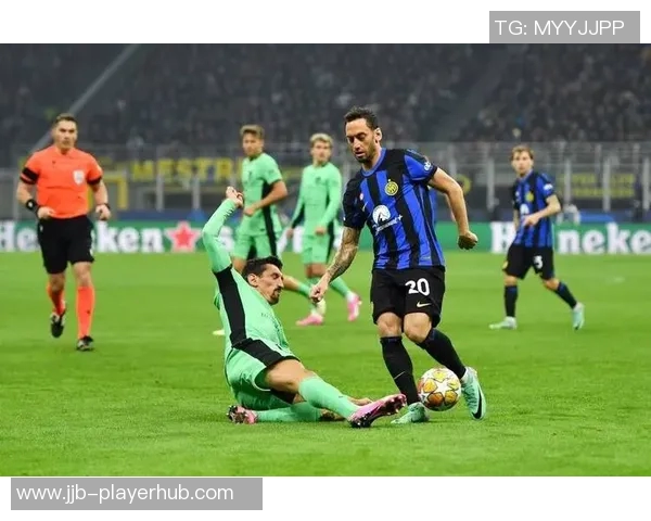 足总杯波尔图大胜马竞五球狂潮绝杀瞬间点燃全场激情 足总杯波尔图大胜马竞五球狂潮绝杀瞬间点燃全场激情