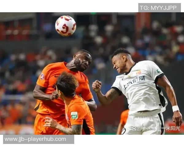 中超赛场惊现冷门那不勒斯绝杀波尔图引发全场狂欢