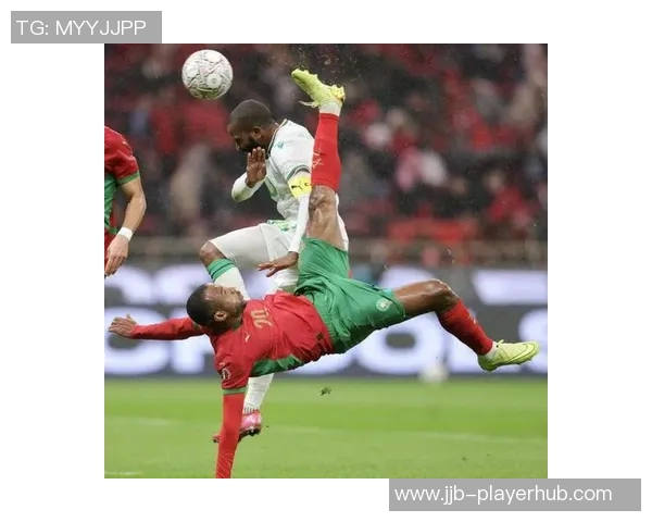 中超赛场惊现皇马大胜巴萨神奇扑救引发全场热烈反响 中超赛场惊现皇马大胜巴萨神奇扑救引发全场热烈反响