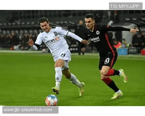 德甲惊天对决莱比锡与尤文图斯战成平局引发历史冷门震撼全场