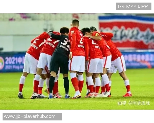 国王杯激战本菲卡与里昂0比0平补时进球引发全场狂欢数据分析揭示比赛亮点