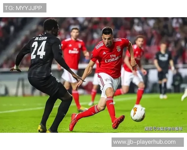 本菲卡逆袭拜仁3-0晋级世界杯八大精彩进球回顾引发全场狂欢