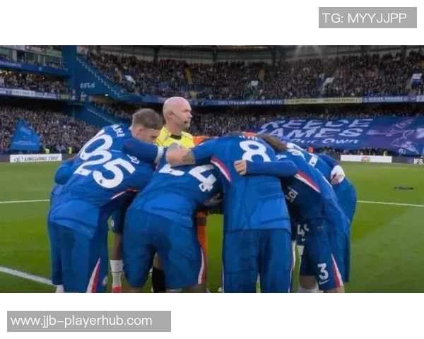 国米与曼联友谊赛战平双方精彩瞬间引发全场热烈反响